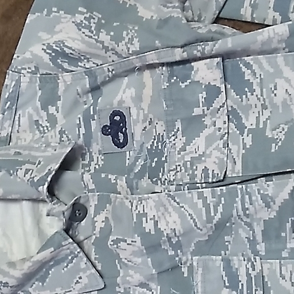 US Military Women's utility Jacket in size small 50% cotton 50% nylon ca… - Picture 2 of 5